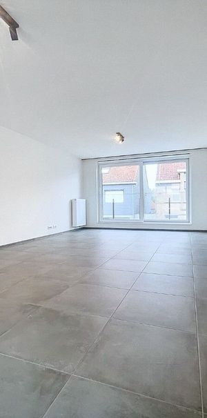 Appartement te huur in Ruiselede voor € 850 met 2 slaapkamers - Photo 1