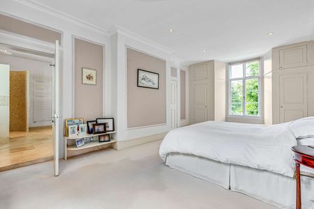 Hampton Court Road, East Molesey, Surrey, KT8 9BP - Photo 4