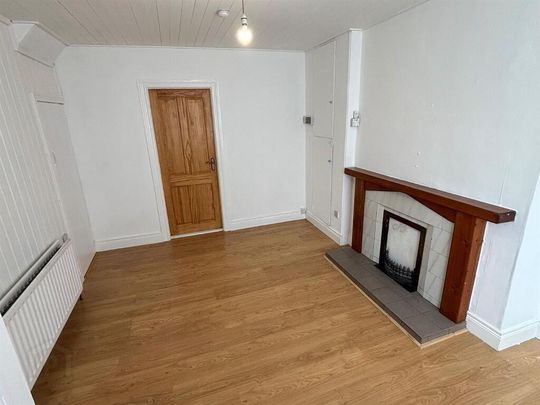 77 Church Street, Downpatrick, BT30 6EH - Photo 1