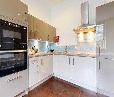 Studio to rent - Photo 6