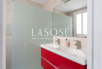 Apartment 63m² with terrace to rent in Dreta de l'Eixample, Barcelona