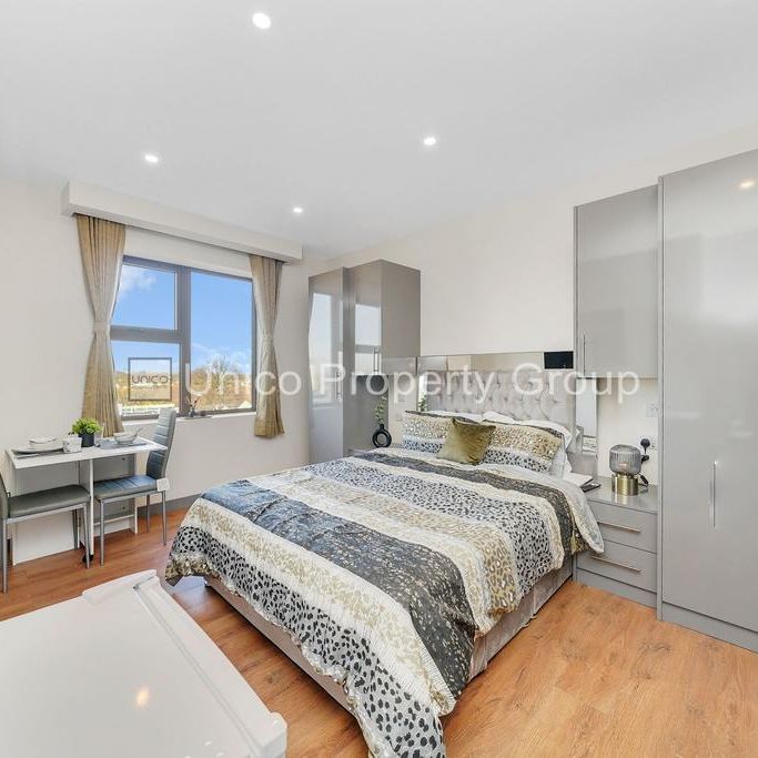 Studio to rent - Photo 1