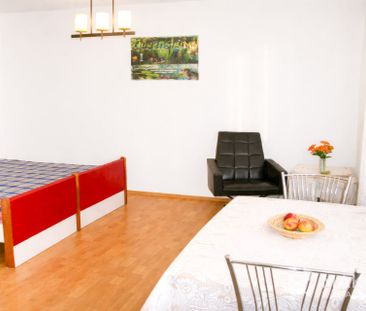 Apartment for rent, 1+KK - Studio, 35m - Photo 5