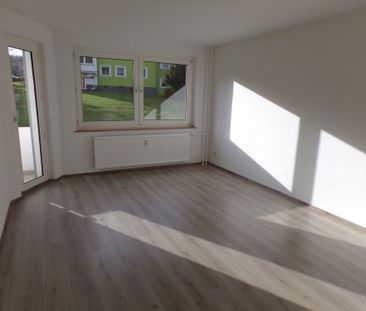 2-Zimmer-Wohnung zum Einziehen und Wohlfühlen bezugsfertig Mitte Au... - Foto 4