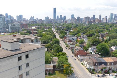 230 Oak Street - Photo 2