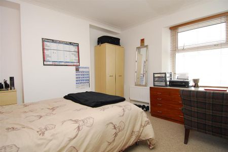 4 bedroom house to rent - Photo 4