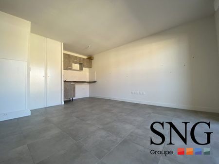 T2 AVEC BALCON ET PARKING - Photo 5