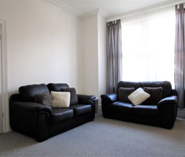 Room in a Shared House, De Lacy Mount, LS5 - Photo 6