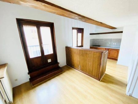 Maison 3 pièces - 01750 Saint-Laurent-sur-Saône - Photo 2