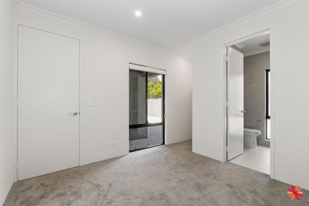 BRAND NEW MODERN VILLA IN A QUITE COMPLEX - Photo 5