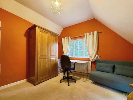 Church Path, CB11, Saffron Walden - Photo 5