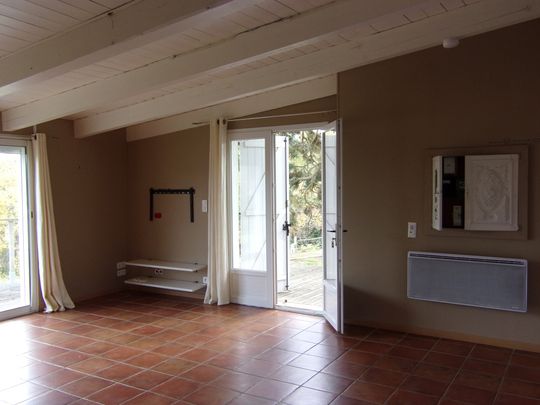 Location Maison 4 pièces 70m² MOISSAC 82200 - Photo 1