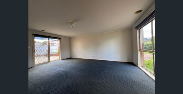 Walk to Everything! Modern, Light-Filled Living Steps in Central Croydon - Photo 1