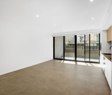 Lyneham, Canberra - Photo 2