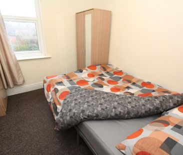 5 bedroom house share to rent - Photo 4