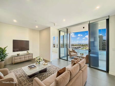 Stunning 2 Bedroom Apartment With City Views! - Photo 2