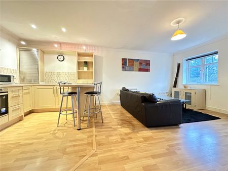 7, Brackenhurst Drive, Moortown, Leeds, LS17 6WE - Photo 2