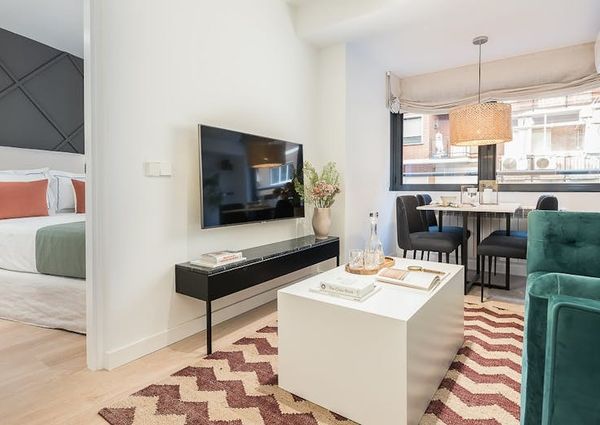 Calle de Francisco Gervás, Madrid, Community of Madrid 28020