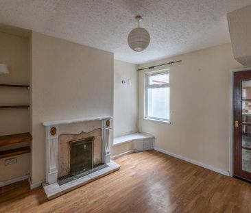 25 Francis Street, Lurgan, BT66 6DL - Photo 3
