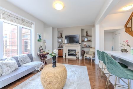 For Lease - 255 Barons Street, Vaughan, Ontario - Photo 3