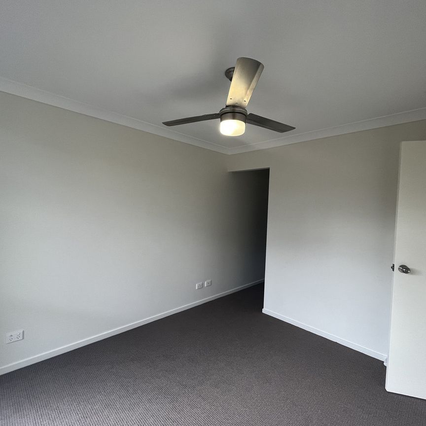 Peaceful Family Home Opposite Parklands - Photo 1