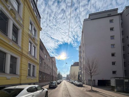 3-Zimmer-Etagenwohnung - Wohnen in modernem Komfort in Linz - Photo 2