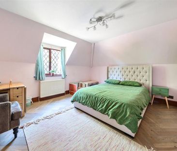 5 bedroom detached house to rent - Photo 5