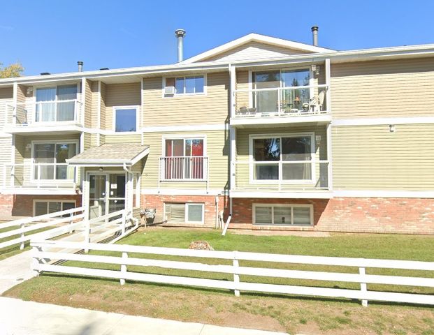 2 Bedroom Condo in Riverside Meadows - Photo 1