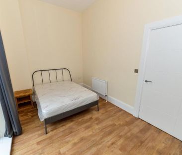 Apt 222 The Bakery, 311 Ormeau Road, Belfast, BT7 3GA - Photo 5