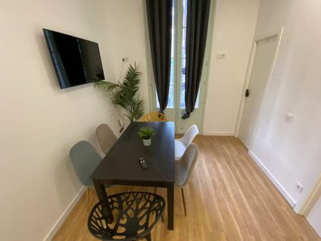 Carrer de Sant Pau, Barcelona, Catalonia 08001 - Photo 3