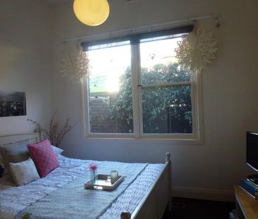12 Carpenter Street, Brighton VIC 3186 - House For Rent | Domain - Photo 4