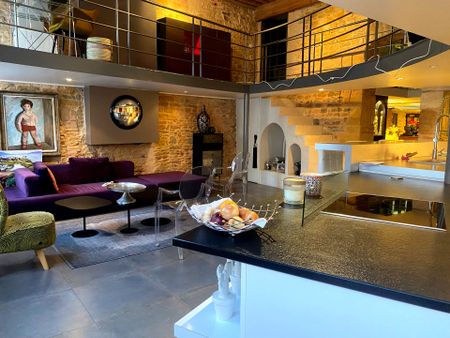Location Appartement 3 pièces 118m² LYON 5ème - Photo 2