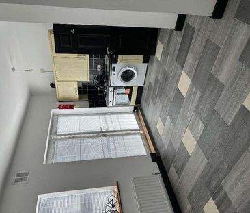Willow Lane, West Watford, Watford, Herts, WD18 - Photo 3
