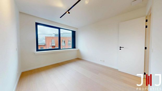 Flat for rent - Photo 1