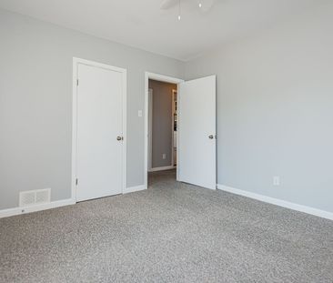 For Lease - 43A Clarendon Avenue Unit# 2, Tunneys Pasture and Ottaw... - Photo 6