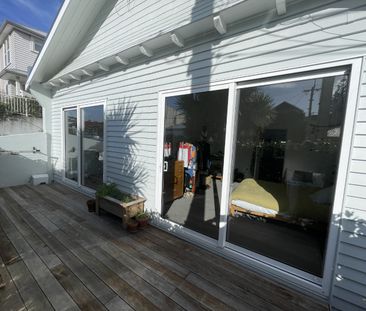 25 Luxford Street, Berhampore - Photo 1