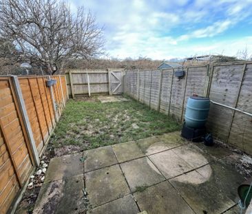 2 Bed Heather Close - Photo 6