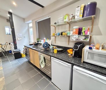 4 bedroom house to rent - Photo 2