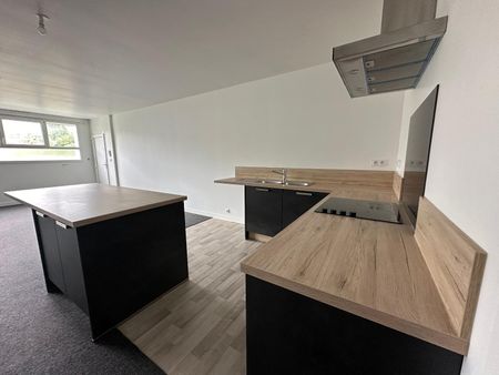 Location Appartement 4 pièces 136m² CHERBOURG-EN-COTENTIN 50100 - Photo 5