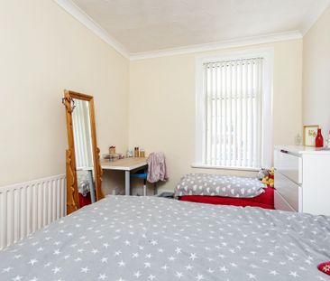 3 bedroom house to rent Heidelberg Road, Southsea, PO4 - Photo 3