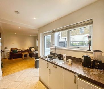 Claremont Road, West Byfleet, Surrey, KT14 6DY - Photo 5