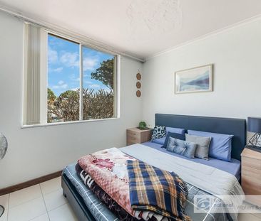 Studio Apartment - Photo 4