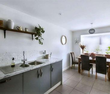 Trefoil Road, Hellingly, Hailsham, East Sussex, BN27 - Photo 5