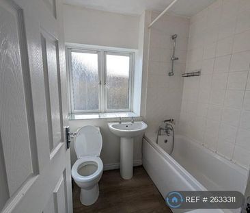1 bedroom in a house share to rent - Photo 6