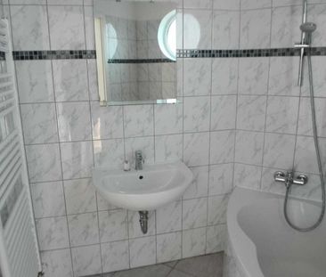Neuwertige 3-Zi-Maisonette mit Terrasse/ ab sofort mieten! - Photo 5