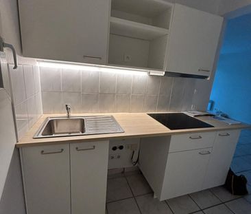 Location Appartement 2 pièces 42m² NANTES 44000 - Photo 4