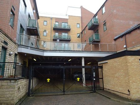 1 bedroom flat to rent - Photo 4