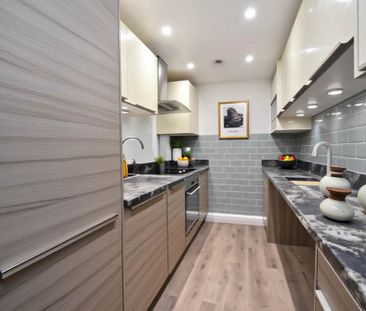 3 bedroom flat to rent - Photo 1