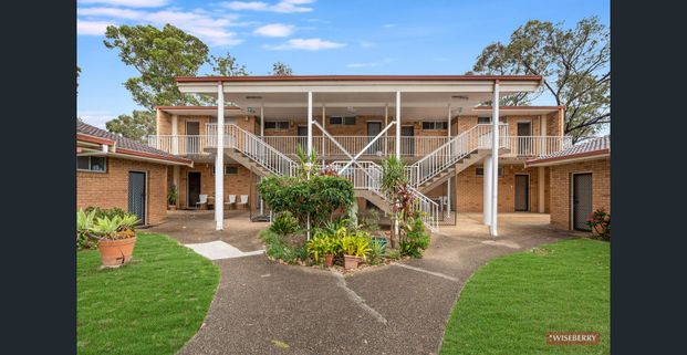 APPLICANTS MUST BE AT LEAST 55 YEARS OLD TO APPLY - Photo 1