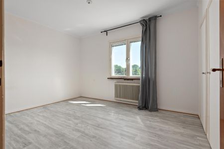 Västergatan, Hovmantorp - Photo 3